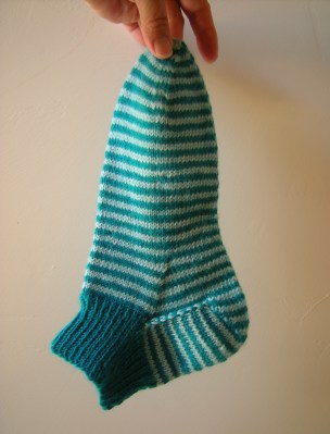 jenjoycedesign©striped-sock
