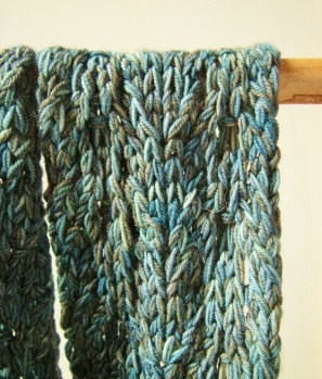 jenjoycedesign©malabrigo cowl 2