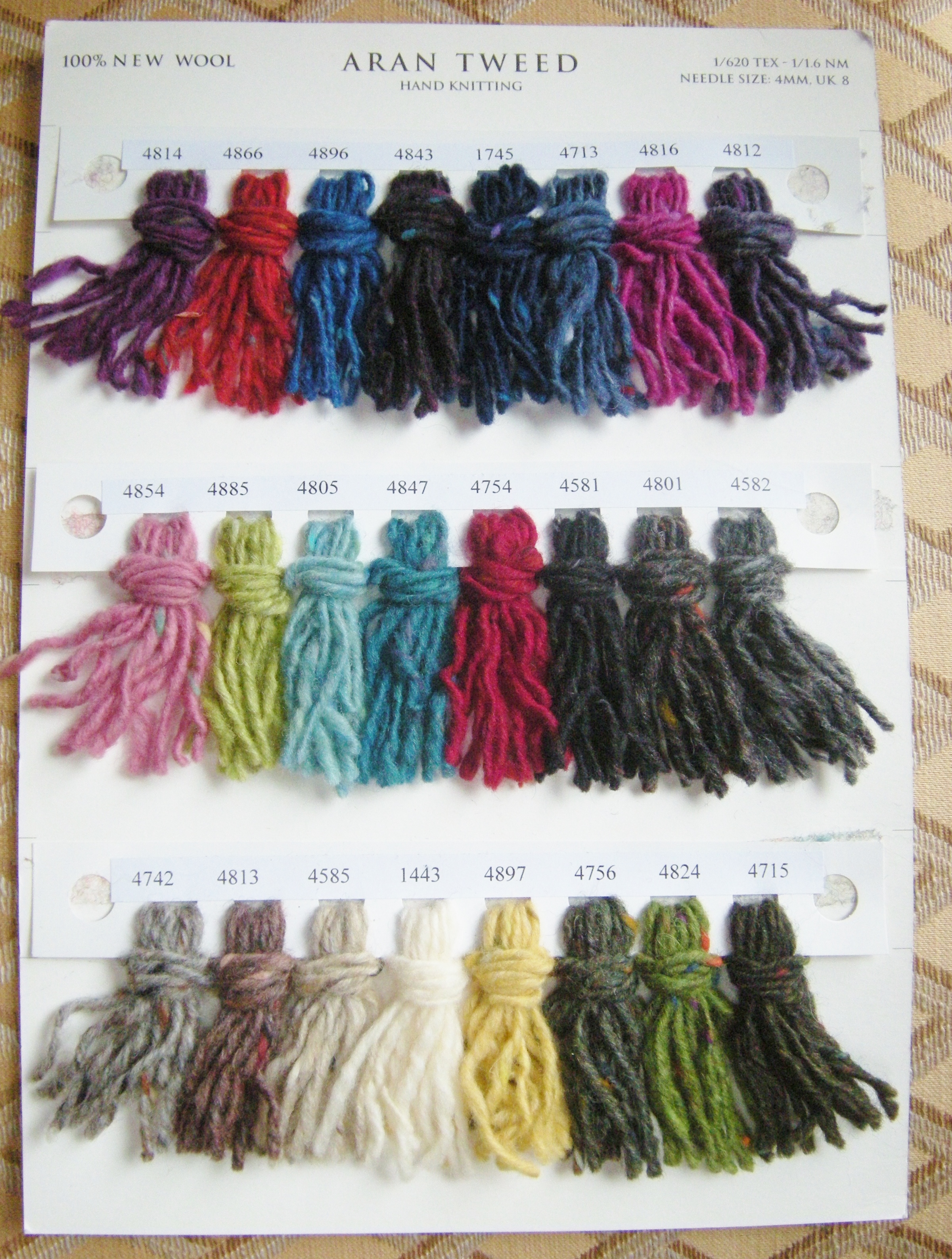 shade-card-aran-tweed